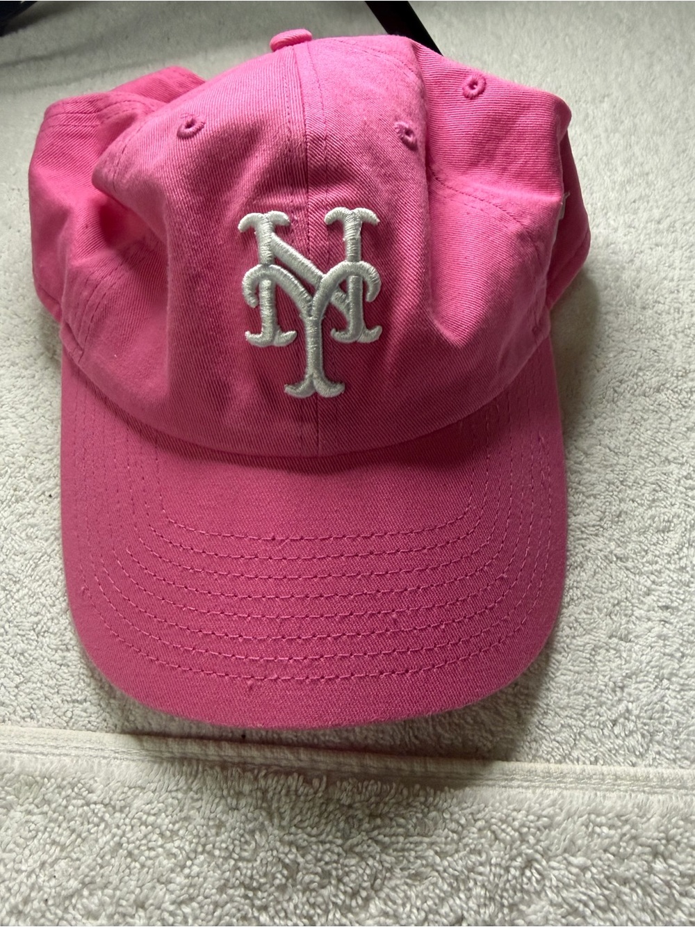 Women’s  Pink New York Yankees Baseball Cap with white Lego adjustable hat